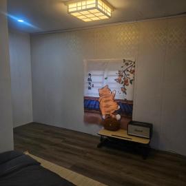 IKU Home، فندق في Kiến An