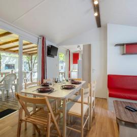 Camping Les Mizottes, hotel en Saint-Michel-en-lʼHerm