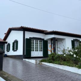 Zizi home, hotell sihtkohas Biscoitos