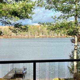 Frederic में, होटल Blue Gill Serenity Lakefront Retreat, Sleeps 11
