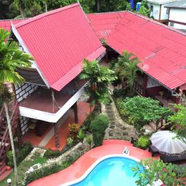 Kantiang Center resort โรงแรมในBan Ru Yai
