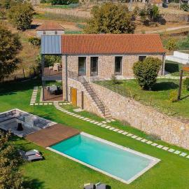 Quinta da Lameirinha Douro, Boutique Home - Heated Pool and Jacuzzi, hôtel à Baião