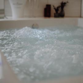 Luxus-Apartment Champagner & Spa, Hotel in Herford