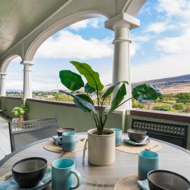 Lahaina Shores PH4 · LS PH4 Breathtaking Panoramic Mountain View، فندق في لاهينا