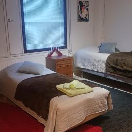 Cozy economy room for 2 persons at the shopping area, Hotel in Rovaniemi