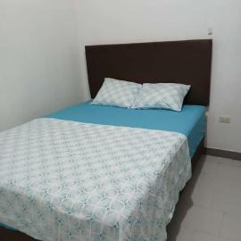 Hotel Perezoso, готель у місті Ікітос