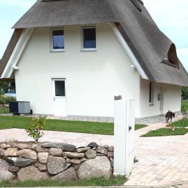 Seeblick - Ferienhaus mit Sauna, Kamin und Meerblick