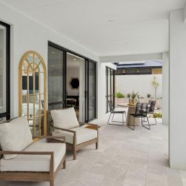 The Sanctuary Luxe Pool Retreat Near The Beach