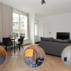 Modern apartment nearby Eindhoven: Leende şehrinde bir otel