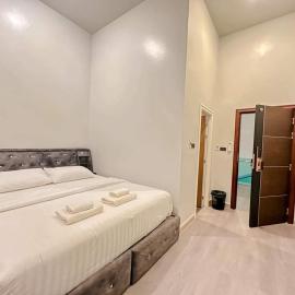 พูลวิลล่าริมโขง นครพนม, hotel in Ban Tha Khwai