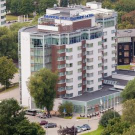 Riga Islande Hotel with FREE Parking, хотел в Рига