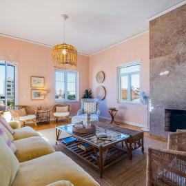 Saboia -Spacious Gorgeous Apartment, hotel di Monte Estoril