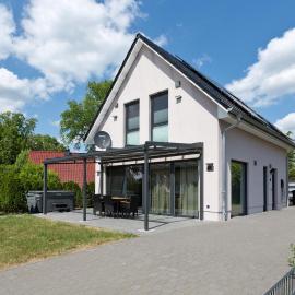 Ankerplatz 8