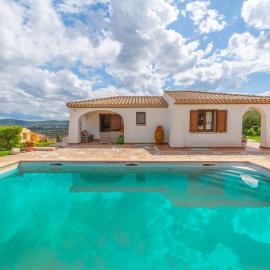 Villa Filomena - By Searly, hotel a Agrustos