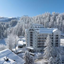Hotel Schweizerhof Sils Maria, a Faern Collection Hotel – hotel w mieście Sils Maria