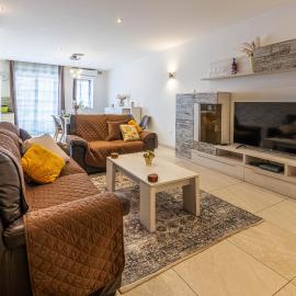 Ok10 - Spacious & Modern 3 Bed Apartment in Mosta