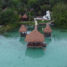 Hotel Isabella Bacalar Lake Front, hotel v destinaci Bacalar