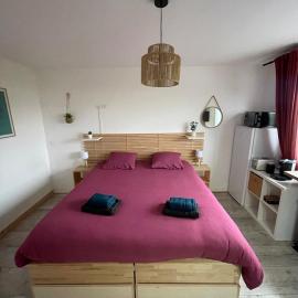 Studio Cosy à Lorient - Spacieux et Lumineux, hotel em Lorient