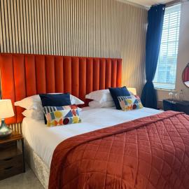 The courtyard bar, kitchen, rooms – hotel w mieście Falkirk