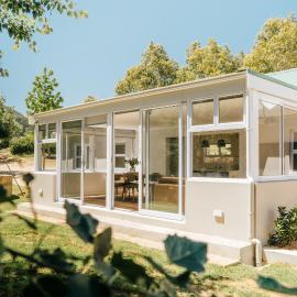 Patryssenvalleij Farm and Cottages, hotel din Stellenbosch