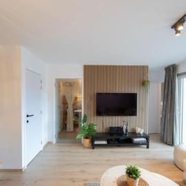 Appartement met zwembad in Neoportus Nieuwpoort, hotel a Nieuwpoort