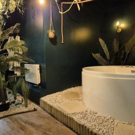 Amazonia - Private Spa and Cinema, hotel em Boulogne-sur-Mer
