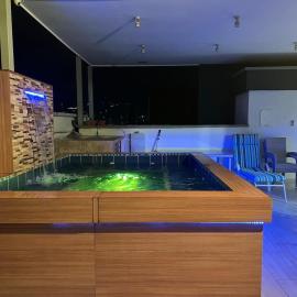 Spa house with private Jacuzzi in Dosquebradas - Pereira, hotell i Dosquebradas