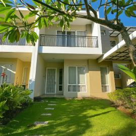 Carica Chillhaus - Play & Stay Villa by Batambnb, hotel i Batam Center
