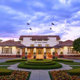 Hyatt Hotel Canberra - A Park Hyatt Hotel、キャンベラのホテル