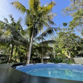 Praba villa, hotel din Midigama East