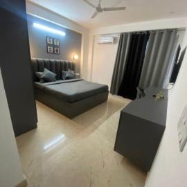 Rusha Stays, hotel in Gumgaon