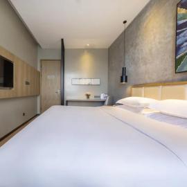 Jin Yi Youxuan Hotel Hohhot Railway Station Princess Mansion Metro Station Branch, hotel sa Hohhot