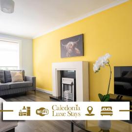 Hillview House, hotel in Broxburn