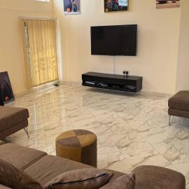 Entire First Floor with 3 en-suite bedrooms