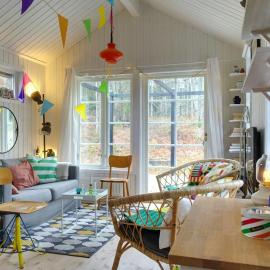 Cottage Near Forest Beach On Väddö, Hotel in Hallstavik