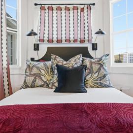 Nephthys - Adorable Studio Apt with Heated Pool