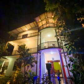 JAMI River Side Hotel & Yala Safari Place, hotel in Tissamaharama