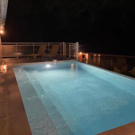 Villa Outaouais T4、Bielleのホテル