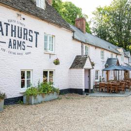 Bathurst Arms, hotel a Cirencester