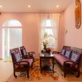 Nhà trong hẻm, hotel in Thôn Dương Xuân Hạ