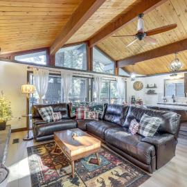 Modern Lake Arrowhead Retreat: 3 Mi to Village