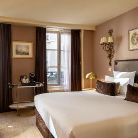 Hotel Des Deux Continents, hotel in Paris