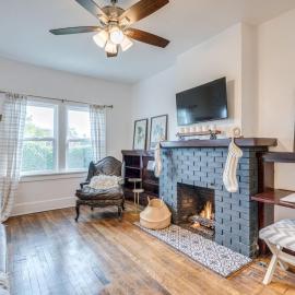 1926 Historic Duplex, Near U of A, 1 BR 1 BA