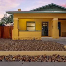 Close to U of A, Unique, Patio and Porch, 1 BR 1 BA