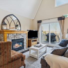225 Snowbridge by Property Valet, 5 Mins to Blue