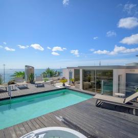 Bafureira 22 Rooftop โรงแรมในปาเรจิ