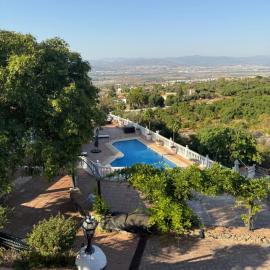 Bronlara, hotel Alhaurín de la Torréban
