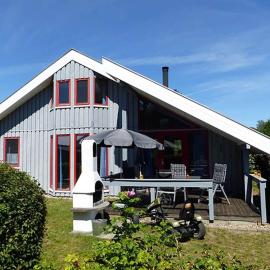 Ferienhaus im Ferienpark Mirow, hotel u gradu Granzow