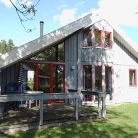 skandinavisches Ferienhaus in Mirow، فندق في Granzow