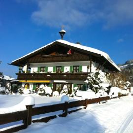 Apartmenthaus Der Johanneshof - tolle Lage nah am See, hotel di Schliersee